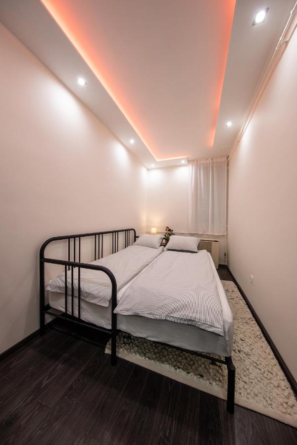 Apartment Spacious 3-room With Free Parking Budapest