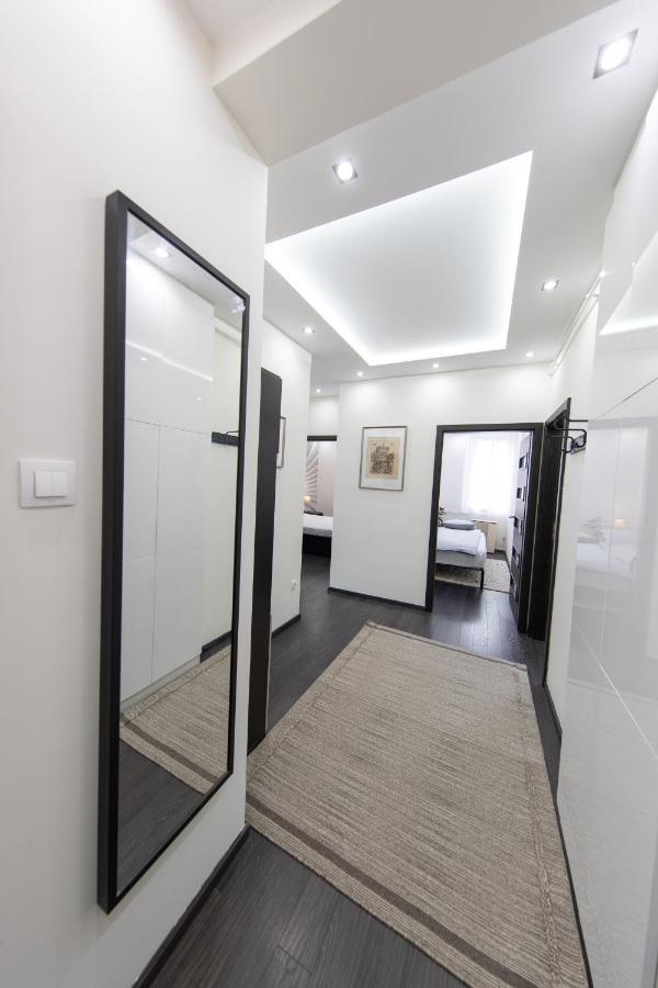 Апартаменты Spacious 3-room With Free Parking
